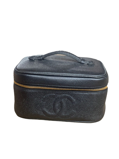 New in Chanel Vanity Cavaiar Leather 1991-1994 CC stitch