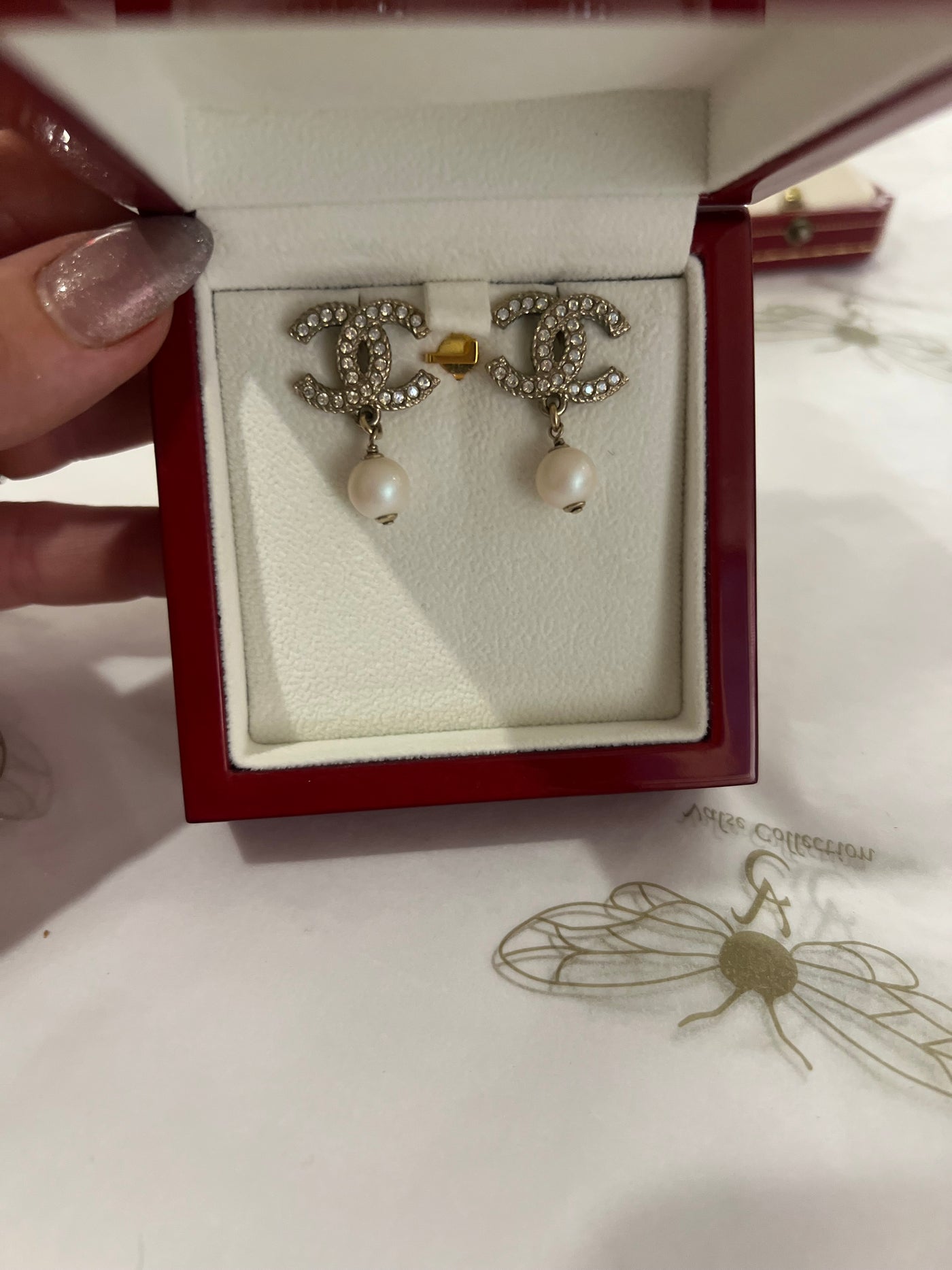 Chanel CC logo pearl drop earrings