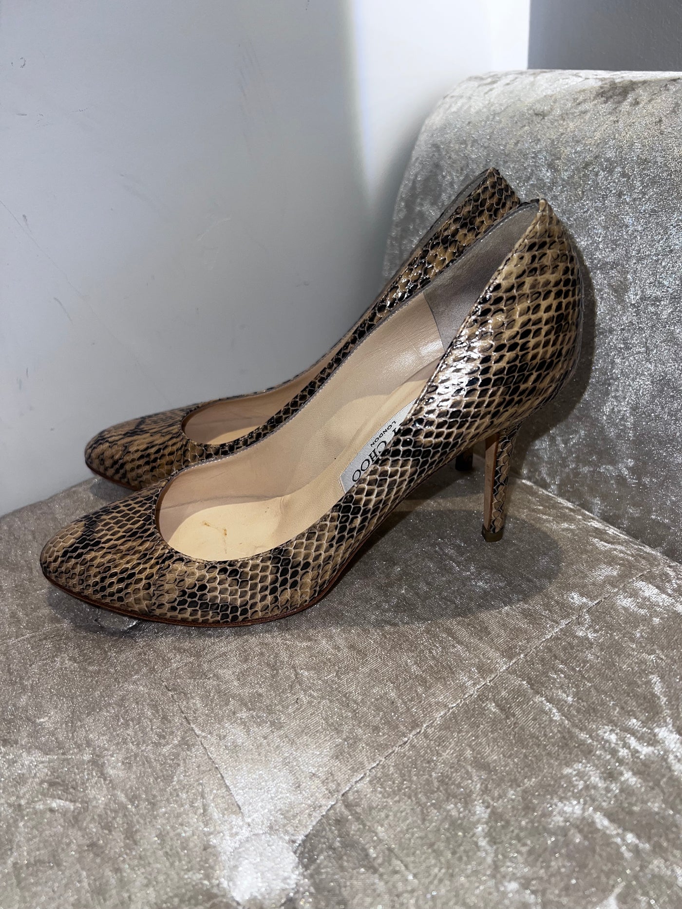 Jimmy choo snakeskin heels size38.5