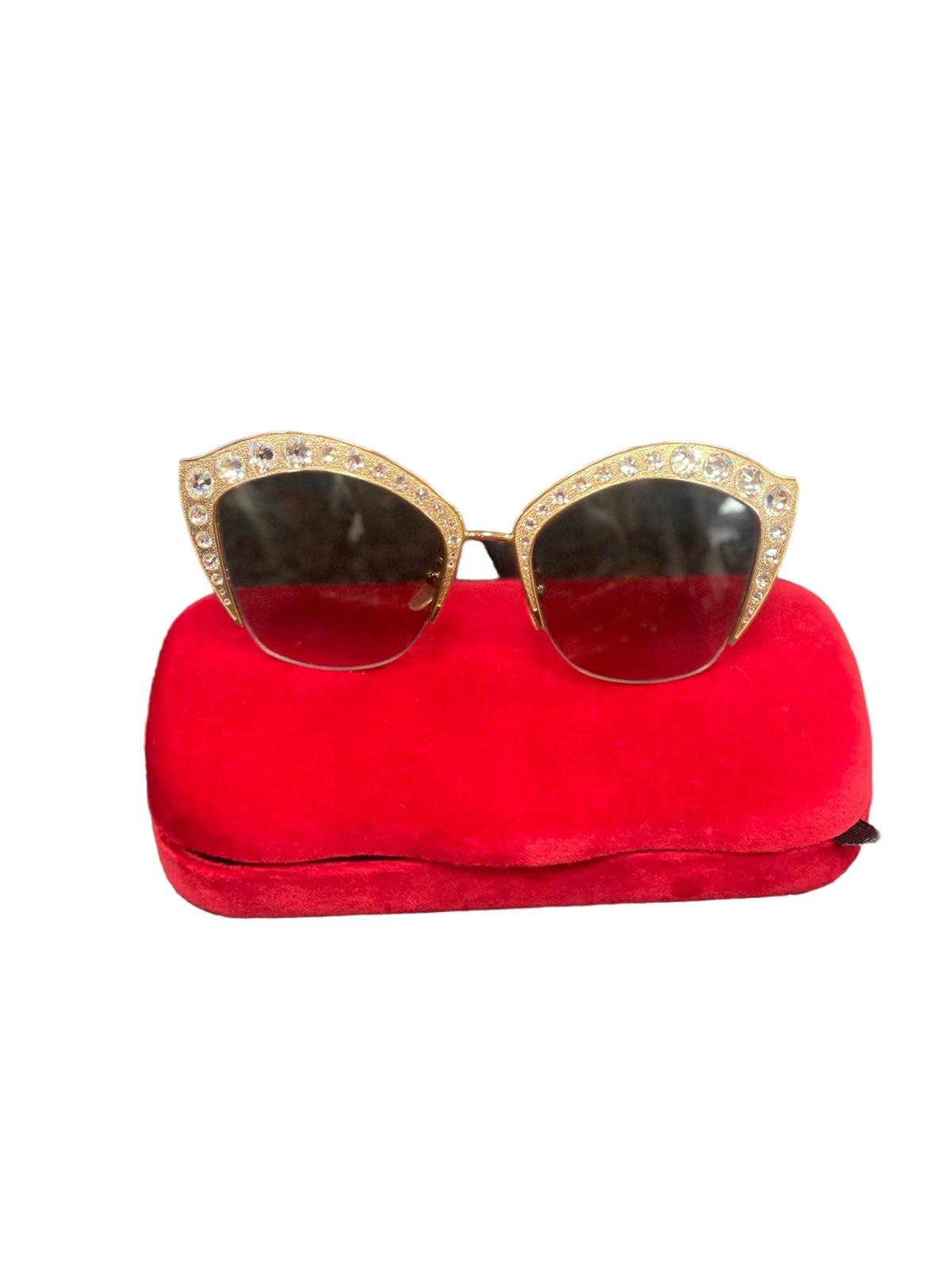 Vintage Gucci cat eye sunglasses