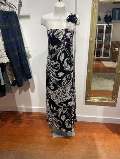 Gucci black and white Maxi dress size 44 RTP £3000