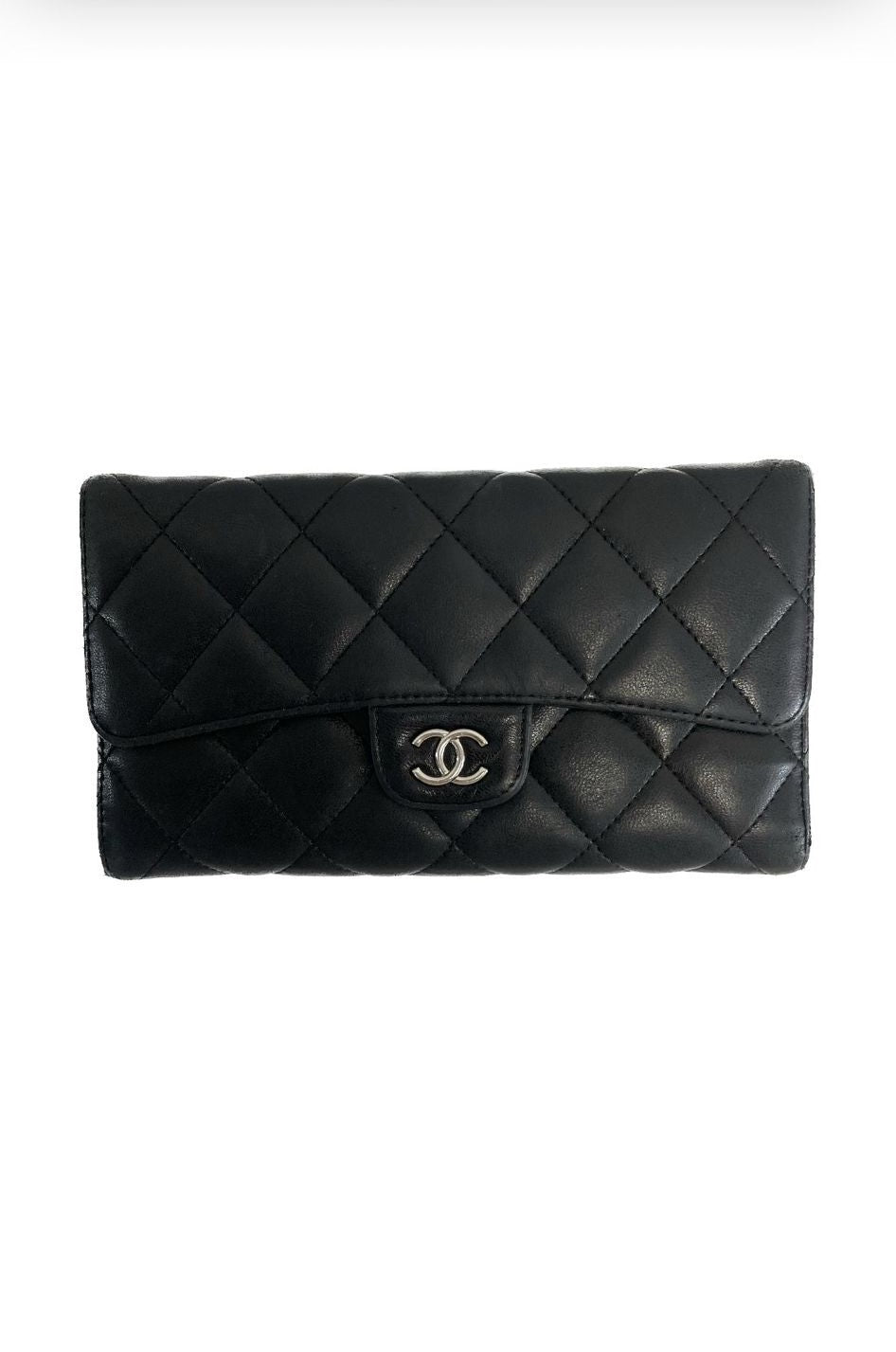 Vintage Chanel lambskin long flap wallet