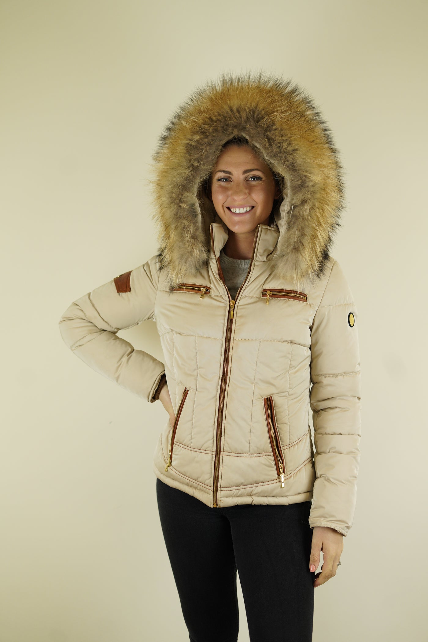 Froccella Donna puffer coat with real fur collar size 44