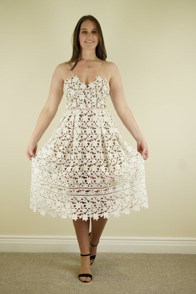 Brand new Azaelea Self-portrait white lace dress GB 14 RTP £300