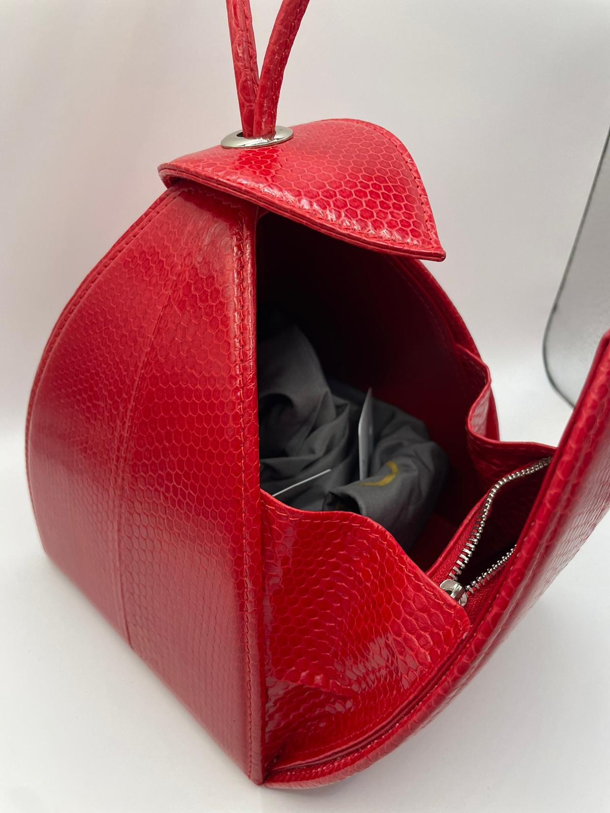 Bangkok Bootery red handbag