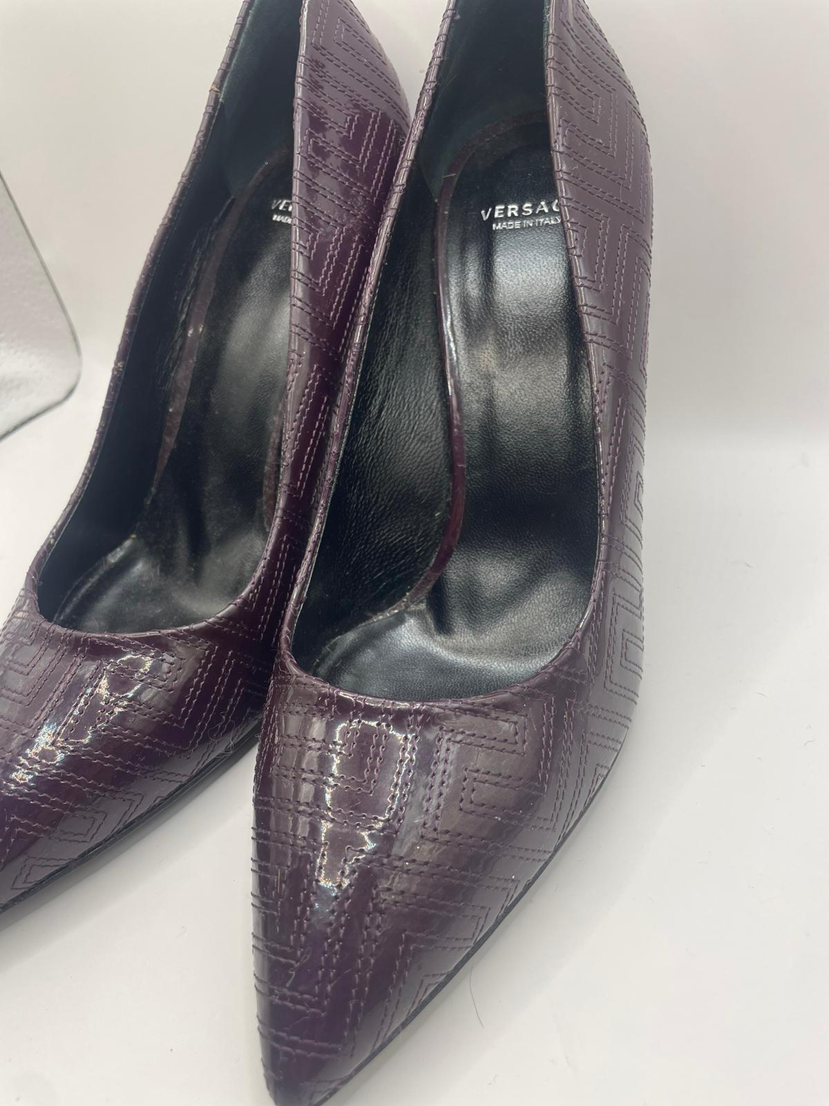 Versace purple patent leather heels size 39.5