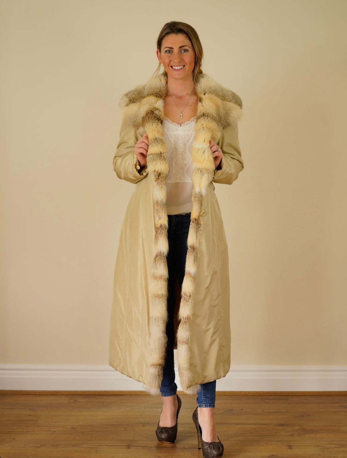 Baroni long coat with fur trim  size 44