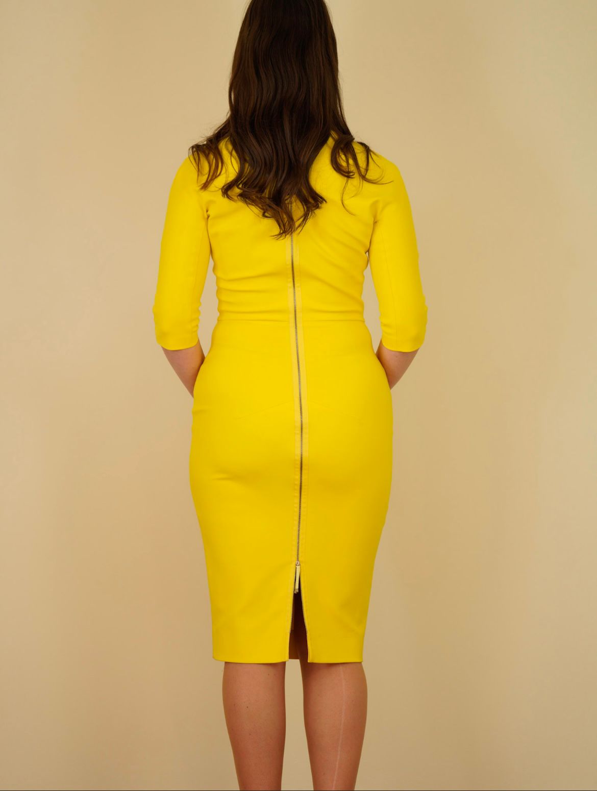 Brand new Victoria Beckham yellow dress GB 14 RTP £1250